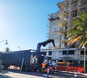 Knuckle-boom-crane-rental